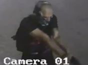 Polícia divulga imagens e busca suspeito de executar homem recém-saído do sistema prisional; veja