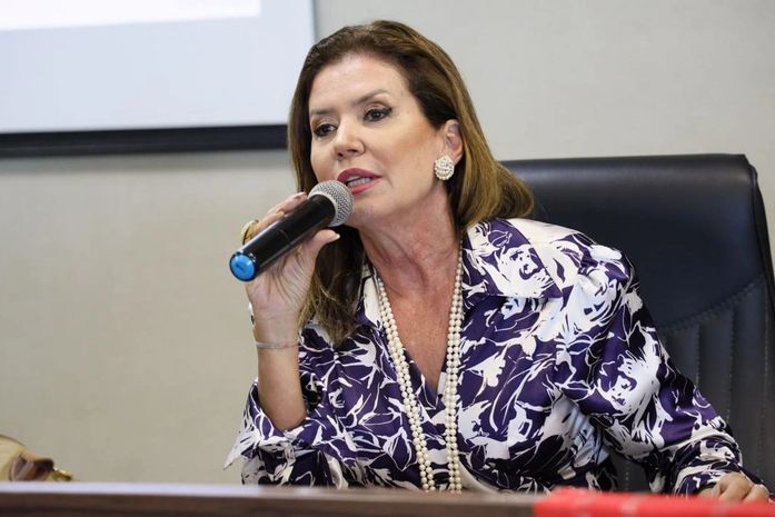 Promotora Karla Padilha