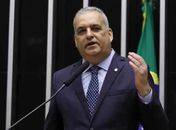 CPMI do INSS: deputado Alfredo Gaspar atira primeiro e pergunta depois