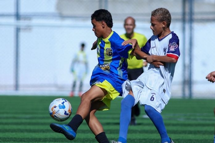 Nas areninhas, crianças e adolescentes dão os primeiros passos rumo ao sonho