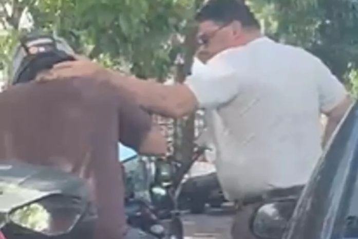 Vídeo: Motorista armado agride e ameaça motociclista na Av. Fernandes Lima