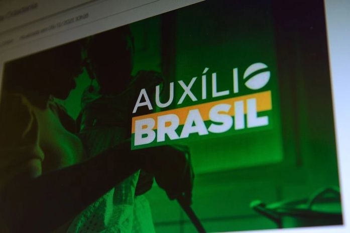 Calendário de pagamento do Auxílio Brasil do mês de junho termina nesta quinta (30)