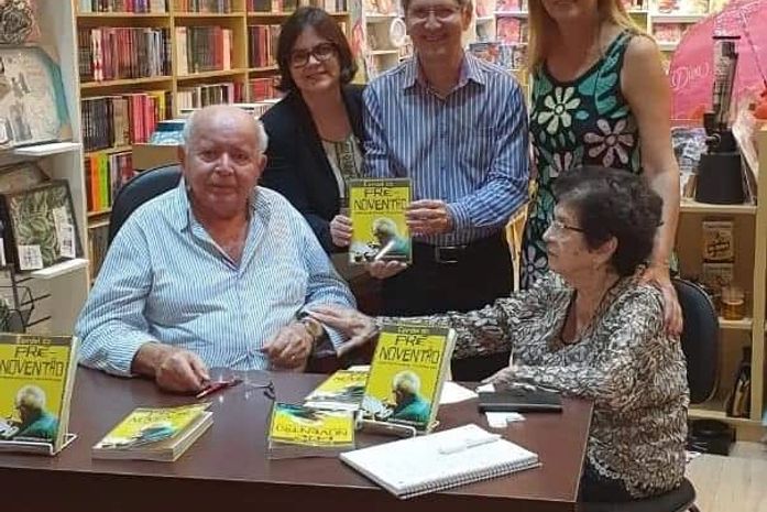Vereadora Gilvania Barro destaca papel de Dr. Judá Fernandes na literatura de Arapiraca