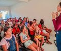 Crianças e adolescentes apreciam cinema e desenvolvimento social em Girau