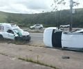 

Homem morre e outras quatro pessoas ficam feridas em colisão entre carro de passeio e ambulância, no litoral Norte