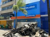 Loja foi atingida por incêndio na manhã da quarta-feira (25)