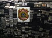 Carreta com placa de Maceió é apreendida na Bahia carregada com pasta base de cocaína
