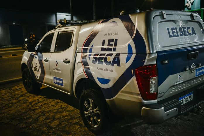 Lei Seca autua 18 condutores por alcoolemia em operação no final de semana