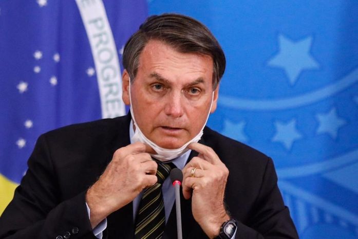 Jair Bolsonaro: isolado, fraco e perigoso