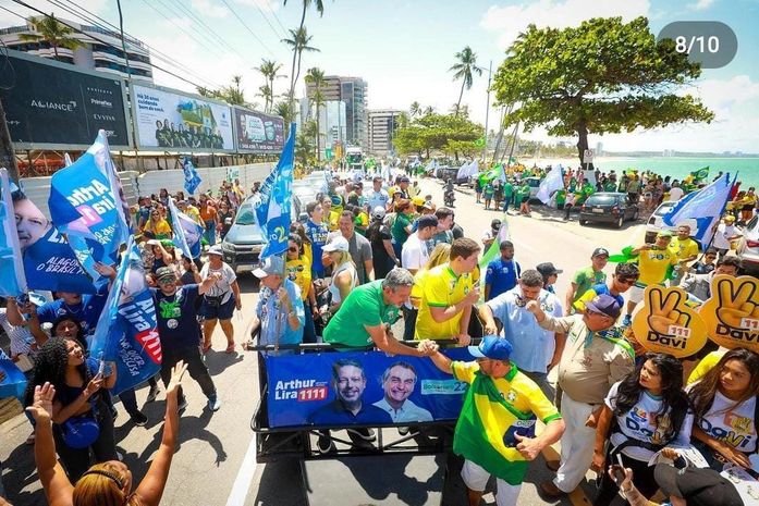 Nas manifestações da orla, Lira ao lado de Davi Davino, mas Rodrigo Cunha só em “adesivos e bandeiras”