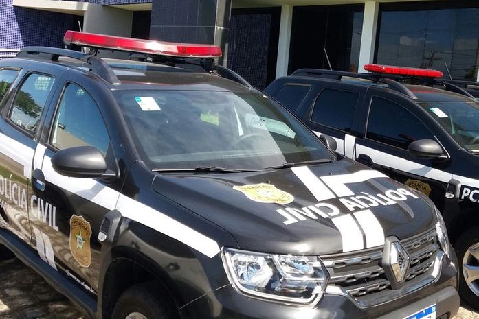 Viaturas da Polícia Civil