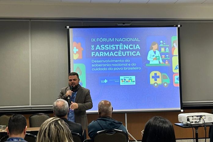 Técnico do Cosems-AL media discussão em Fórum Nacional de Assistência Farmacêutica