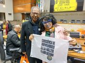 

No Congresso Internacional, em Porto Alegre, esta ativista conheceu um dos ícones do Grupo Palmares, que idealizou o Dia Nacional da Consciência Negra. Quanta honra!
