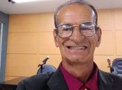 Corpo de jornalista Cláudio Roberto é sepultado sob forte comoção em Arapiraca
