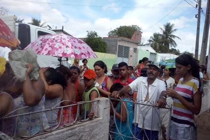Começa a distribuição de peixes para Semana Santa em Delmiro Gouveia
