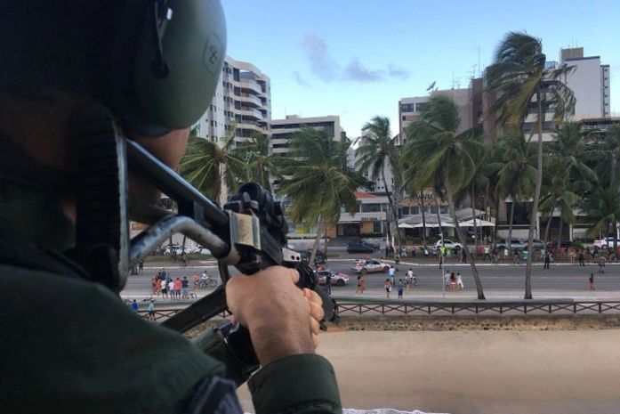 Grupamento Aéreo da SSP participa de ações para coibir crimes na capital