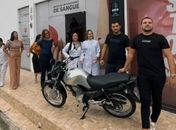Gêmeos do Brasil faz doação de moto 0k para Hemoal de Arapiraca