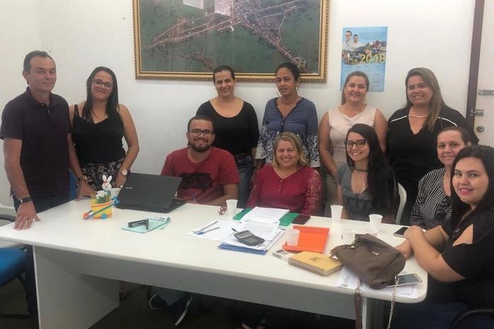 Prefeito Celino Rocha se reúne com equipe da Assistência Social e traça metas para 2019