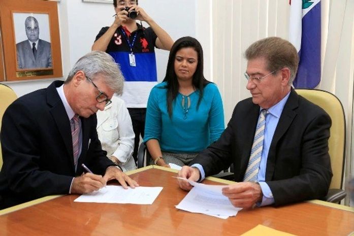 Clecio Falcão já foi presidente, diretor de Projetos e Obras, e conselheiro da Companhia (Foto: Ailton Cruz)
