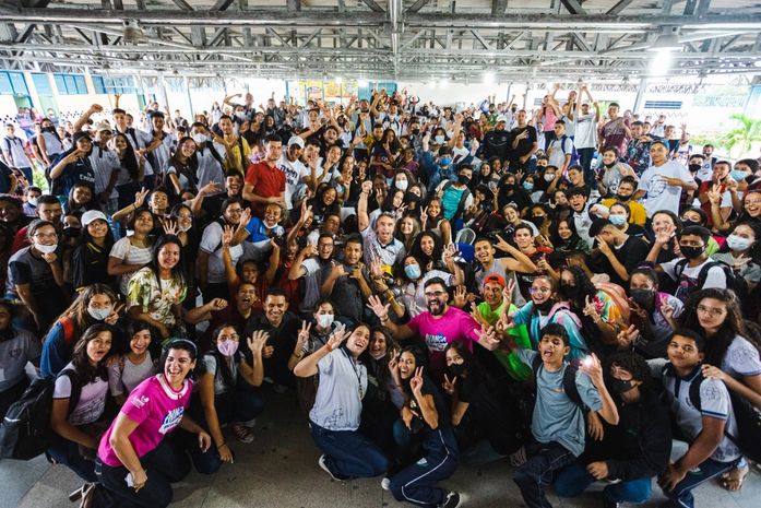 Ações de Rafael Brito na Educação beneficiam mais de 62 mil alunos em Maceió