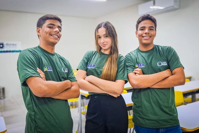 Prefeitura de Girau do Ponciano auxilia estudantes nas inscrições do Enem 2025