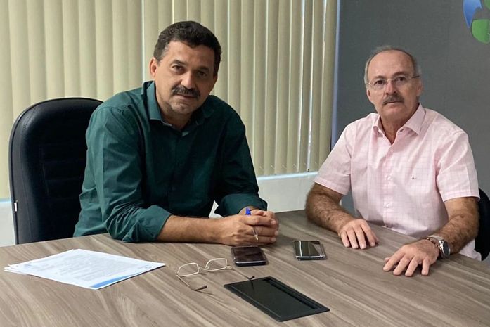 Presidente do Conagreste, Marlan Ferreira, se reúne com prefeito de Taquarana, Geraldo Cícero