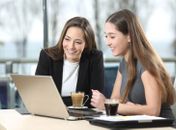 Já pensou em fazer da sua experiência um negócio lucrativo? Transforme-se em uma consultora para outras mulheres