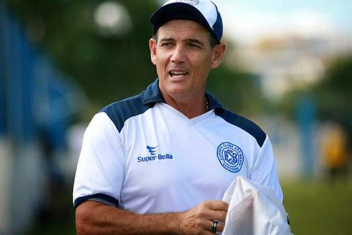 ASA acerta com o técnico Paulo Roberto para a Série D do brasileiro