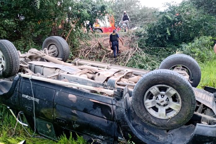Capotamento de veículo de passeio deixa um morto na AL-460, no litoral norte