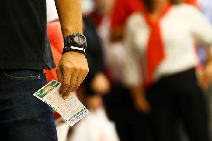 Mega-Sena sorteia neste sábado prêmio acumulado de R$ 190 milhões