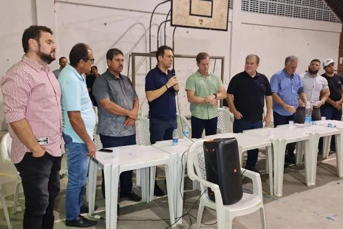 Em Piaçabuçu, Dudu Ronalsa se reúne em busca de melhorias para os pescadores e proprietários de Barcos