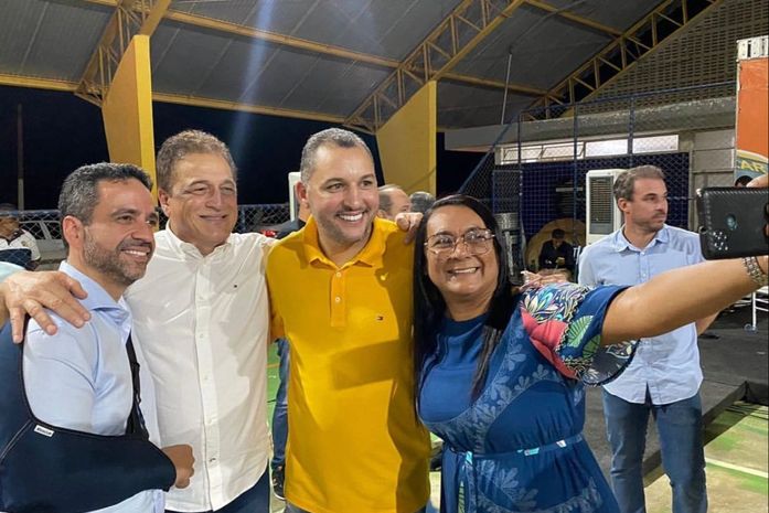 Deputado Galba Novaes participa de solenidade em Campestre e prestigia última noite do Polo Tabuleiro em Maceió