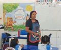 Escritora Márcia de Assis leva projeto de incentivo à leitura para escolas e instituições de Alagoas