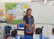 Escritora Márcia de Assis leva projeto de incentivo à leitura para escolas e instituições de Alagoas