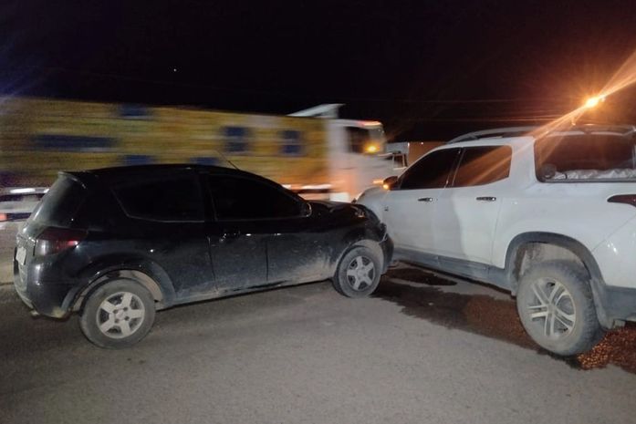 Motorista tenta cruzar rodovia com carro e é atingido por veículo na AL-110