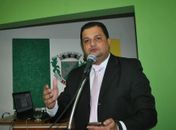 Limpeza do Mercado Público de Arapiraca é reivindicada no Legislativo 