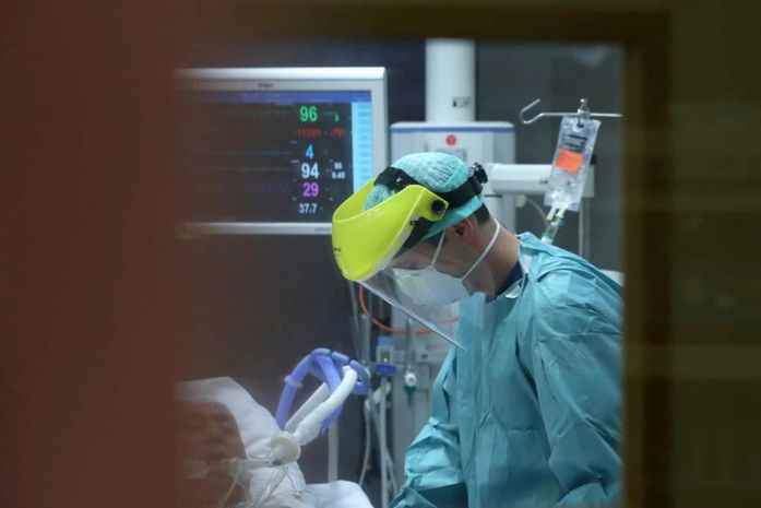 Registros oficiais de covid-19 no Brasil representam 8% do número real de casos, diz estudo