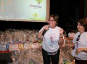 Gestantes ganham kits e veem palestra sobre vínculo com bebê