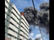 Incêndio na cobertura de hotel na Cruz das Almas mobiliza equipes do Corpo de Bombeiros; veja vídeo
