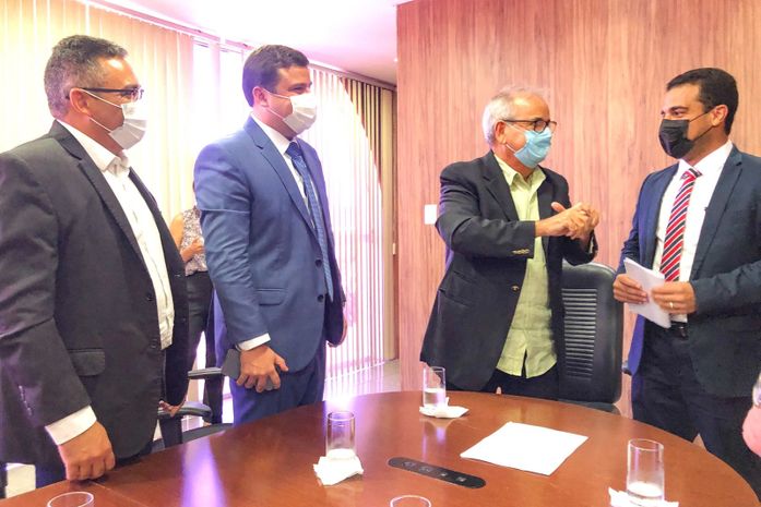 Renovação da parceria Câmara de Maceió e TV Cidadã do TCE-AL aproxima Legislativo da população e combate às fake news, avalia Luciano Marinho, vice-presidente da Casa