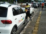 SMTT fiscaliza taxistas na parte baixa de Maceió