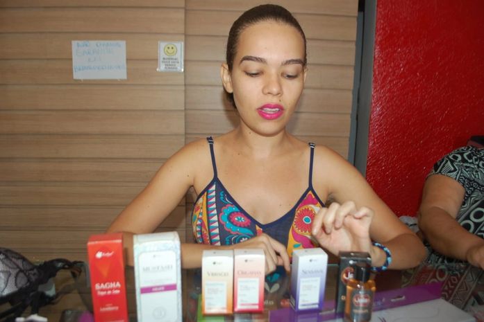 Sexóloga Francielle Alves fala sobre os produtos eróticos