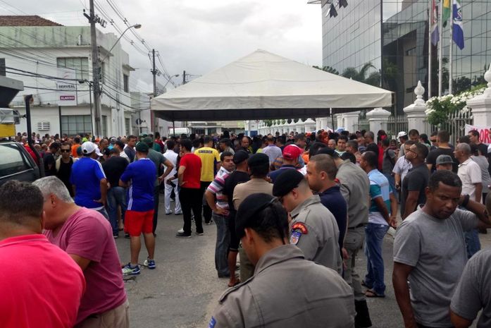 Militares não descartam aquartelamento