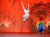 Falando de liberdade e trajetória, Maria Emília Clark apresenta dois espetáculos no Teatro Deodoro