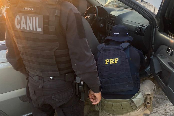 PRF e PM de Alagoas prendem homem por receptação e adulteração de veículo no interior