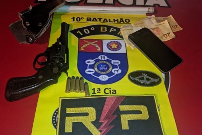 PM apreende drogas e cinco armas de fogo no interior de Alagoas
