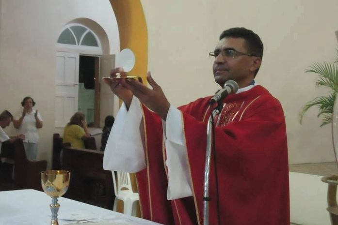 Padre alagoano é nomeado bispo auxiliar de Salvador 