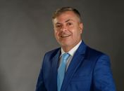 Professor universitário lança livro sobre estratégias da comunicação nas disputas presidenciais no Brasil
