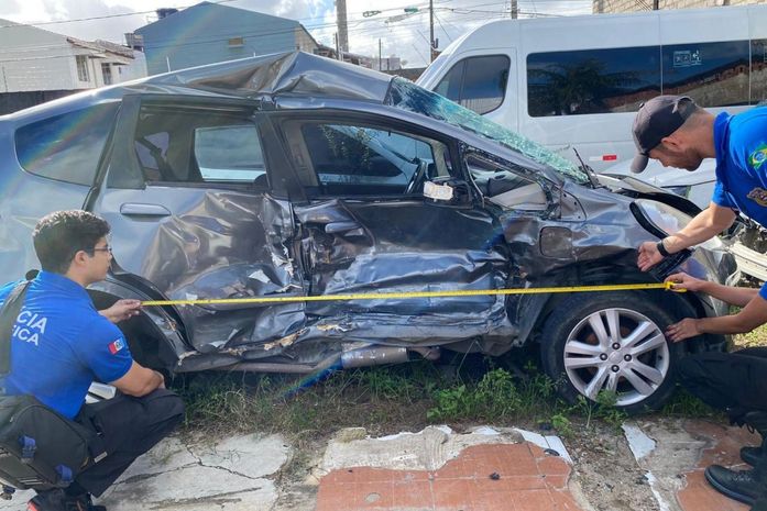 Veículo envolvido em acidente que deixou uma pessoa morta estava a 100 Km, confirma Polícia Científica