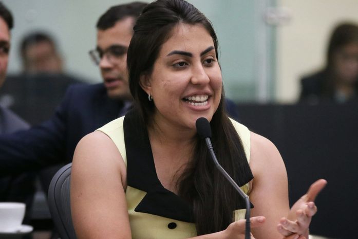 Gabi Gonçalves agradece aprovação de projetos para homenagear empreendedoras alagoanas